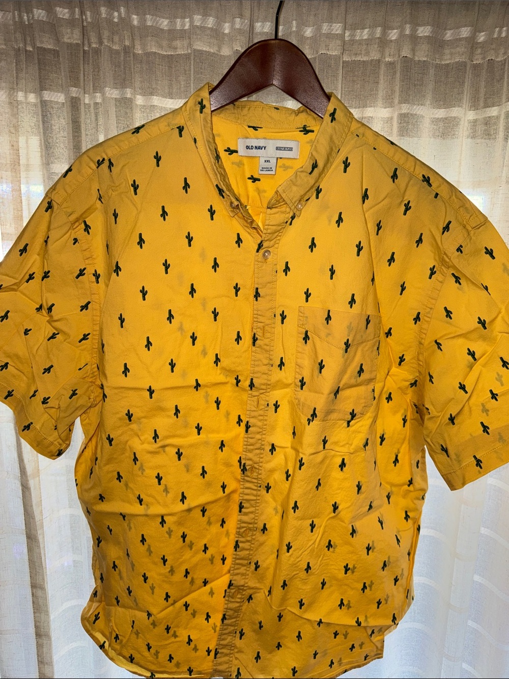 Old Navy Yellow Short-Sleeve Button-Down Shirt with Cactus Print